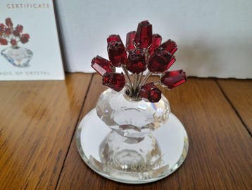 Swarovski - Figurine - Vase of Roses 283394 - Boxed +