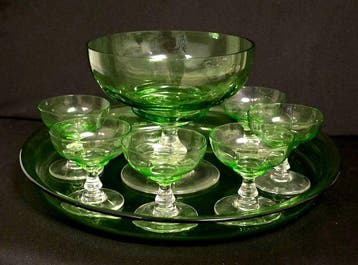 Drinkservies (8) - uraniumhoudend glas - Volledige service