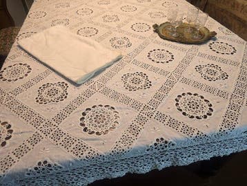 Tafelkleed (13) - 260 cm - 170 cm - Antieke uitzet