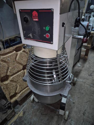 BEAR Varimixer AR60  in VEILING bakery equipment