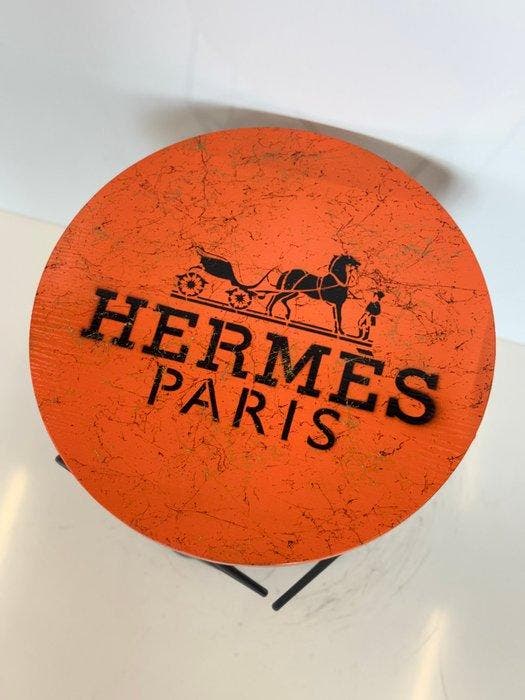 Rob VanMore - Tea-Time by Hermes Table - ø40cm, Antiquités & Art, Art | Peinture | Moderne