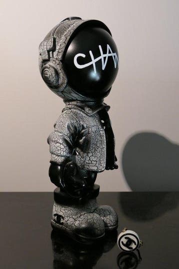 RichART - Astronaute version Chanel avec son sac
