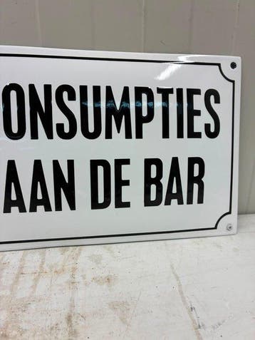 Consumpties Aan De Bar – Zwaar Emaille Horecabord – Café &