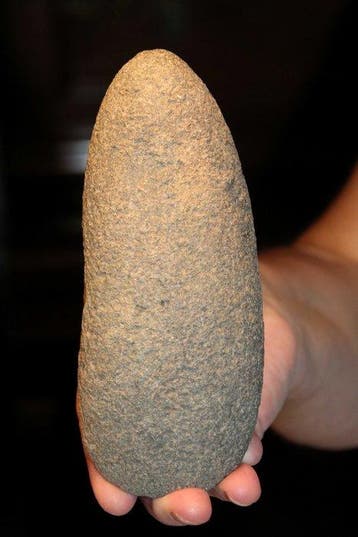 Neolithisch Steengoed Geslepen bijlen - 180 mm