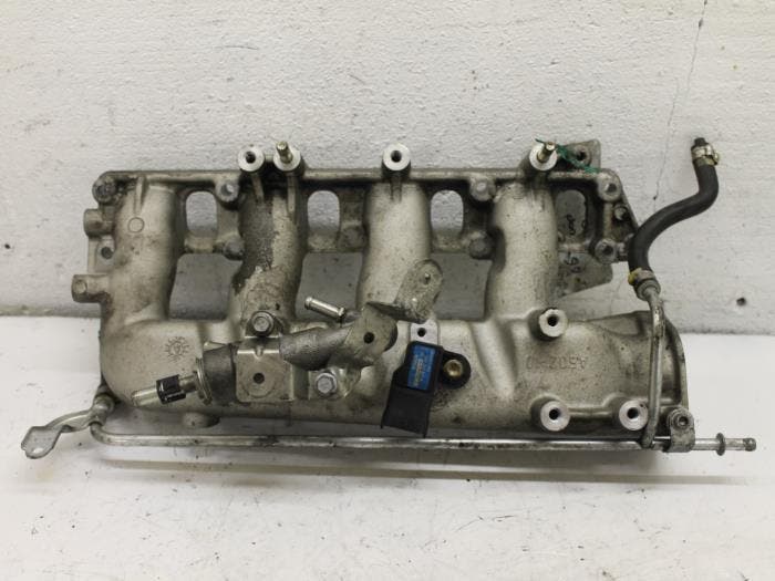 Inlaatspruitstuk Opel Astra O134532, Auto-onderdelen, Carrosserie
