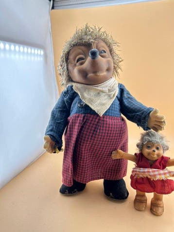 Steiff - Figuur - Zwei Steiff Puppen Micki und Mucki (2) -