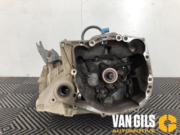 Versnellingsbak Renault Clio O253910, Nieuw