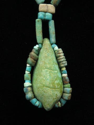 Oud-Egyptisch Ketting gemaakt van turkoois en faience-mummie