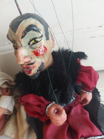 Figure - 2 antieke marionette poppen , Duivel en Monster (2)