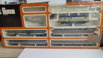 Lima H0 - Startset (1) - Set met Dieselloc en 4 bijpassende
