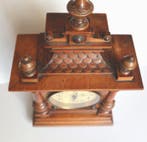 horloge de cheminée - Junghans - - Laiton doré - 1910-1920, Antiquités & Art