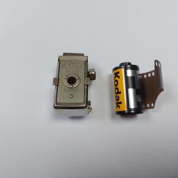 Lancart XYZ Subminiature Pocket Camera - Nickel Guilloché