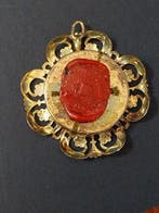 Relique - Laiton, Verre, Textile, Papier - 1950-1960