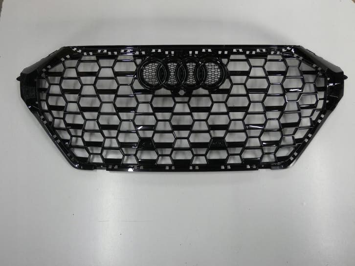 Grill Audi RS Q3 83A met camera, Autos : Pièces & Accessoires, Carrosserie & Tôlerie, Envoi