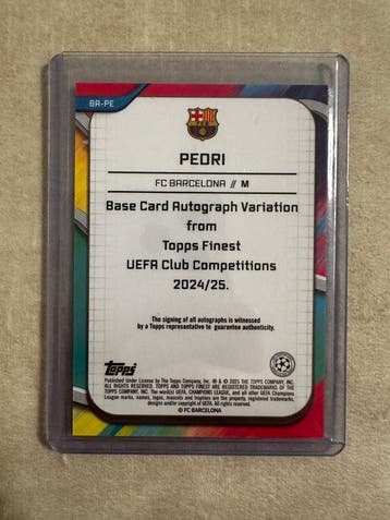 2024/25 Topps Finest Pedri 08/10 Carte dédicacée, Carte