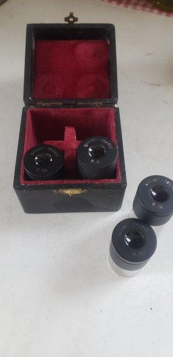 Monocular compound microscope - R10 R6 - 1900-2000 - France