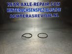 2 x Rubber van een  achterlicht Opel Manta A. (Exterieur), Verzenden, Gebruikt, Opel