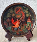 Assiette murale - Porcelaine, Antiquités & Art