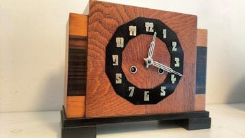 Amsterdamse School klok - Art Deco