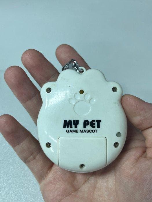 My Pet - Virtual pet keychain - My Pet Game Mascot -, Games en Spelcomputers, Spelcomputers | Overige Accessoires