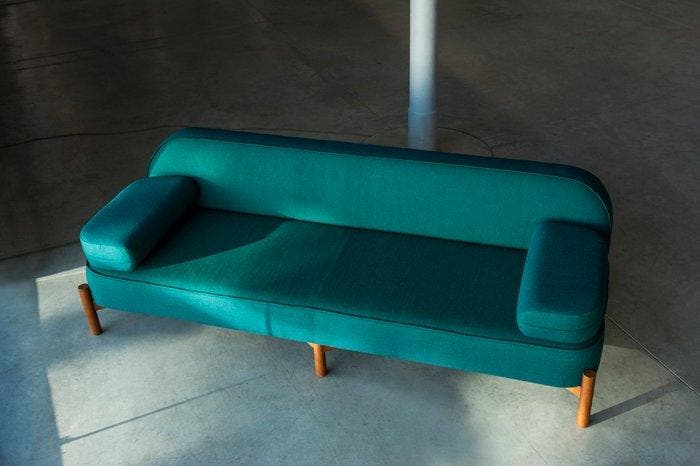 Clementine Caurier Collection - Canapé (meubles) - Frêne -, Antiquités & Art, Art | Objets design