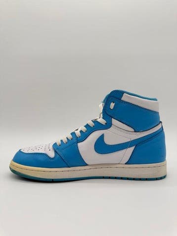 Air Jordan - Nike Air Jordan 1 High UNC - Sneakers - Maat:, Kleding | Heren, Nieuw