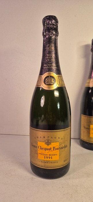 1991 Veuve Clicquot, Reserve - Champagne - 2 Bouteilles, Collections