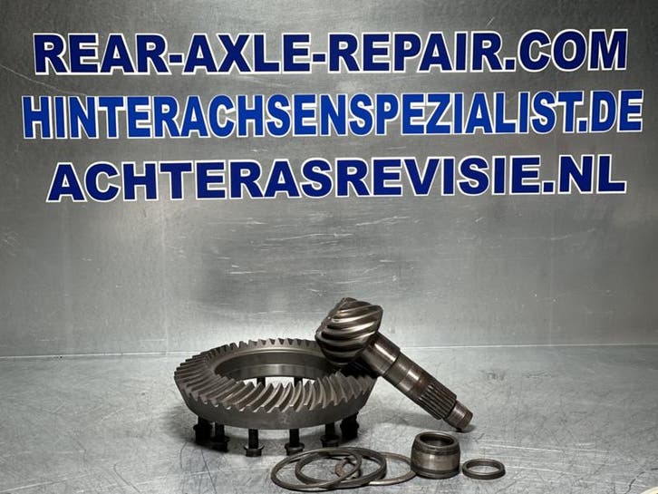 Kroon/pignonset Iveco 35S 12/47 - 3.92 (Achteras), Auto-onderdelen, Remmen en Aandrijving, Gebruikt, Universele onderdelen, Verzenden