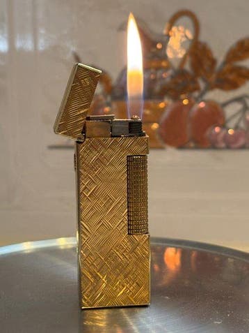 Dunhill, Vintage Dunhill Rollagas Lighter – Rare Gold Bark /, Nieuw