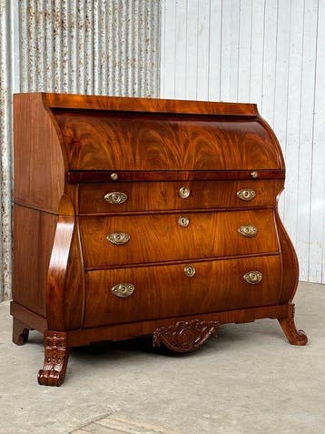 Bureau cylindre - Époque de transition - Acajou, montures en