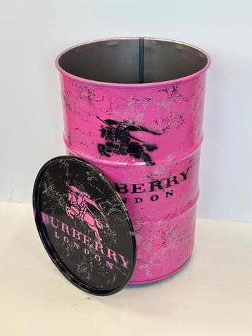 Rob VanMore - Barrel Burberry