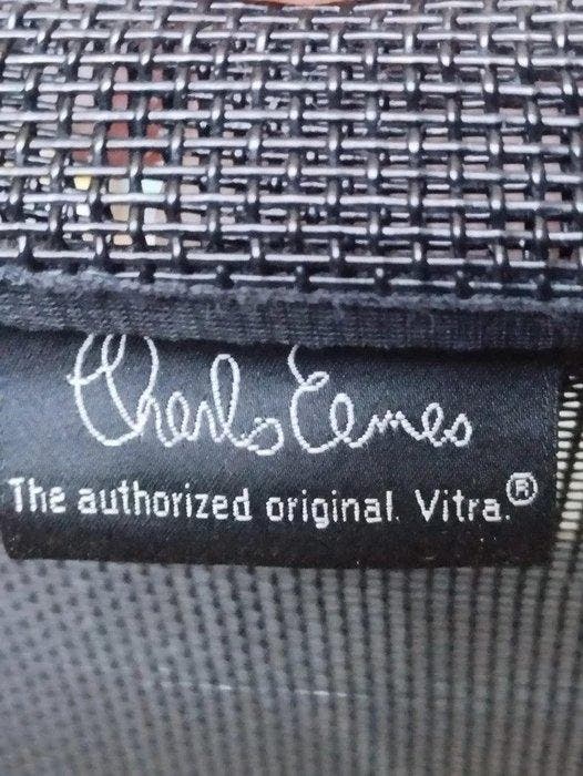 Vitra - Charles & Ray Eames - Stoel - EA117 - Net, Antiquités & Art, Antiquités | Meubles | Chaises & Canapés