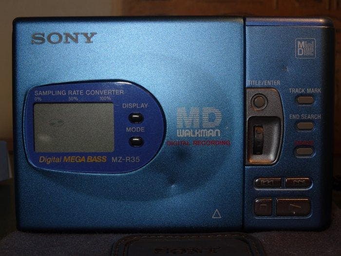 Sony - MZ-R35 Lecteur-enregistreur de MiniDiscs portable, TV, Hi-fi & Vidéo, Radios