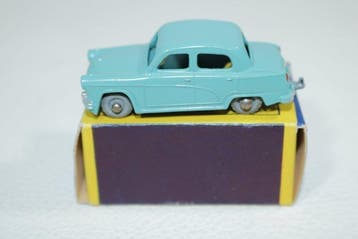 Matchbox 1:64 - Modelauto - Matchbox MB36a Austin A50 in een