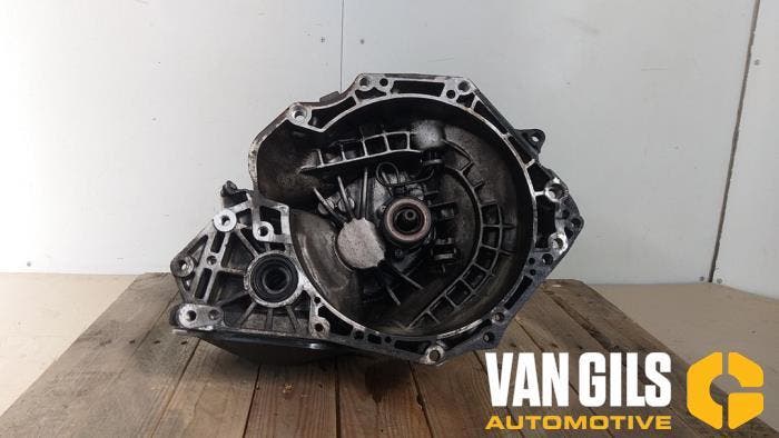 Versnellingsbak Opel Corsa O226412, Auto-onderdelen, Motor en Toebehoren