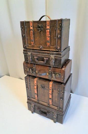 Kist (5) - Koffers - hout, kunstleder, metaal