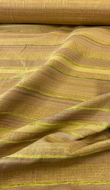 Decoratief geweven stof met horizontale strepen in groen