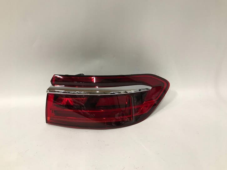 Audi A8 S8 D5 2021- achterlicht rechts OLED Matrix, Autos : Pièces & Accessoires, Éclairage, Envoi