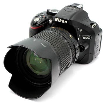 Nikon D5200 + AF-S 18-105mm f/3.5-5.6G ED VR Digitale reflex, Audio, Tv en Foto, Nieuw