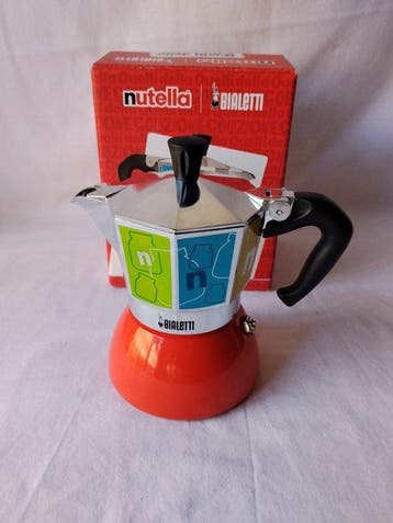 Set Esclusivo Bialetti x Nutella: Moka Induction 4 Tazze +