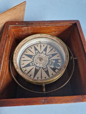 Boussole de navire - Laiton, Verre, Bois - D.B. Selter