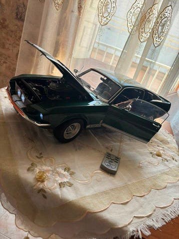 Altaya 1:6 - Voiture de sport miniature - Ford Shelby GT500