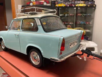 Hachette 1:8 - Berline miniature (2) - Trabant 601 Deluxe +, Nieuw