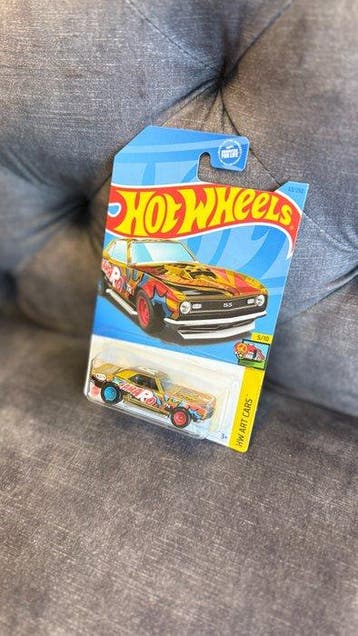 Hot Wheels 1:64 - Modelauto (3) - Lot of 3 – Super Treasure