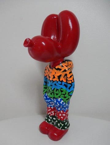 Enigme09 (1979) - Red Street Balloon Dog