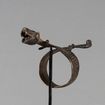 Decoratief ornament - Burkina Faso - Gan armversiering