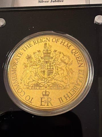 Wereld. Medal ND Queen Elizabeth Silvee Jubilee 1/200 Oz, Postzegels en Munten