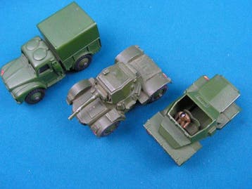 Dinky Toys - Voiture miniature (3) - Dinky Vintage Mix 641, Nieuw