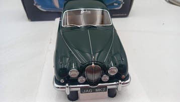Model Icons 1:18 - Modelauto - Jaguar Mk2 - (cod.F18)