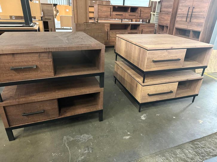Vierkante salontafel, lamulux, Maison & Meubles, Chaises